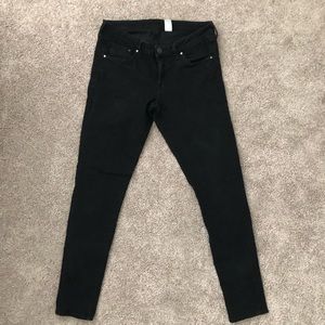 H&M Women’s super skinny black jeans sz 30/34